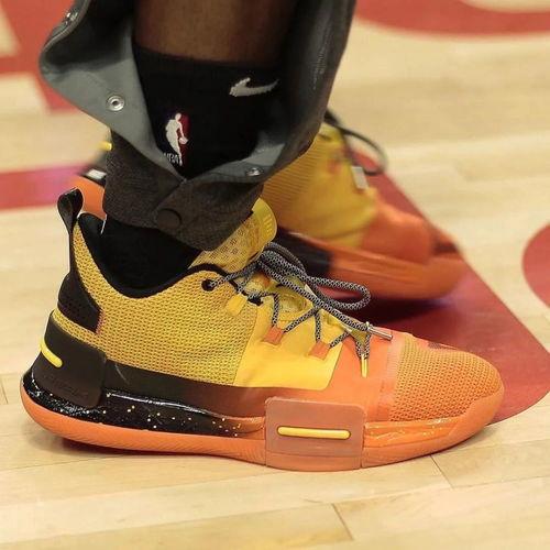 球星球鞋最新爆料,颠覆传统，引领潮流鞋界新风尚